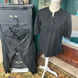 Healing Hands limited edition scrub set M top S/P bottom